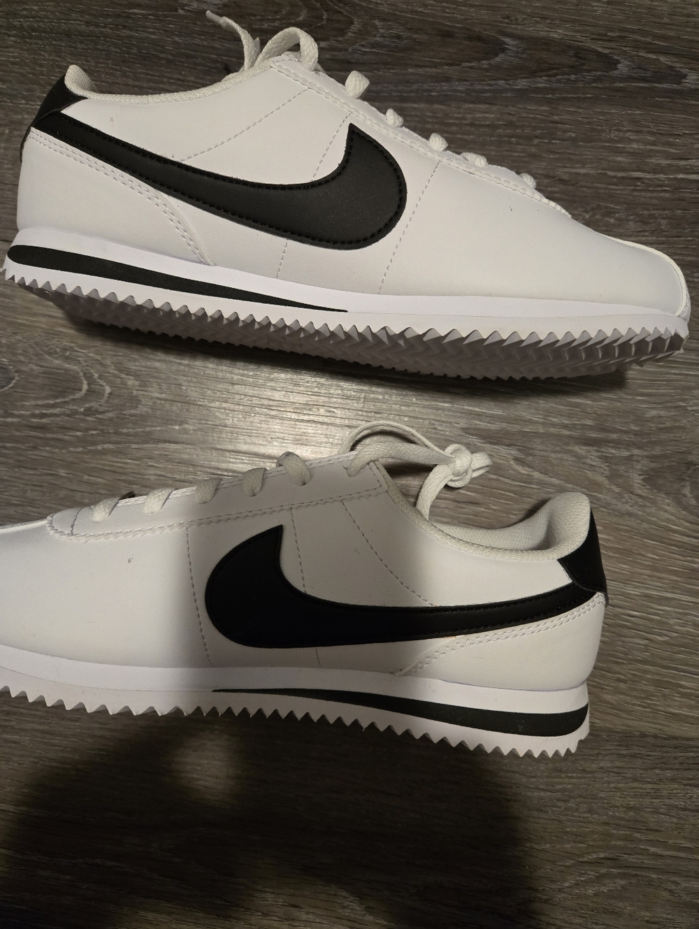 Nike Cortez Size 5.5 Youth/ Also Fits 7 Women New - Picture 3 of 10
